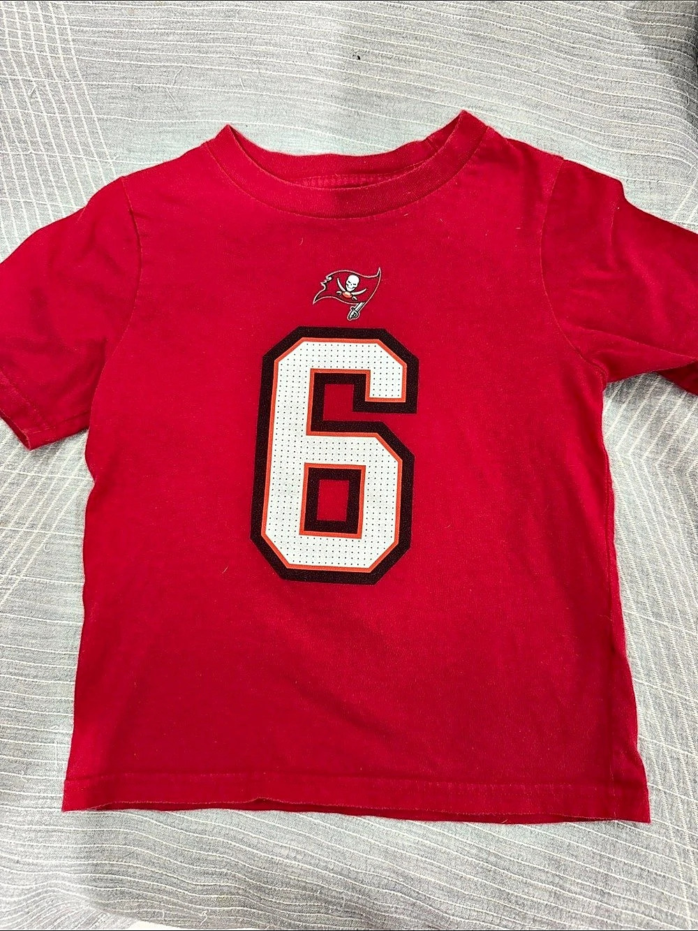 Nike Tampa Bay Buccaneers Baker Mayfield Toddler Player Name & Number T-Shirt 4t